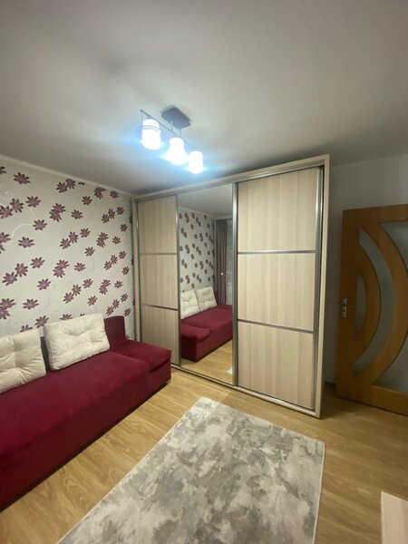 Drumul Taberei, 2 camere, 50 mp, zona Favorit.