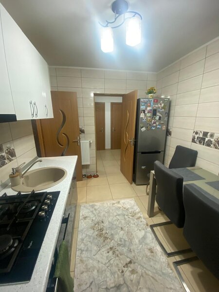 Drumul Taberei, 2 camere, 50 mp, zona Favorit.